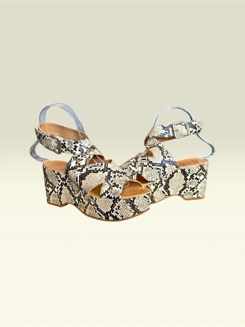 Dolce Vita chunky platform